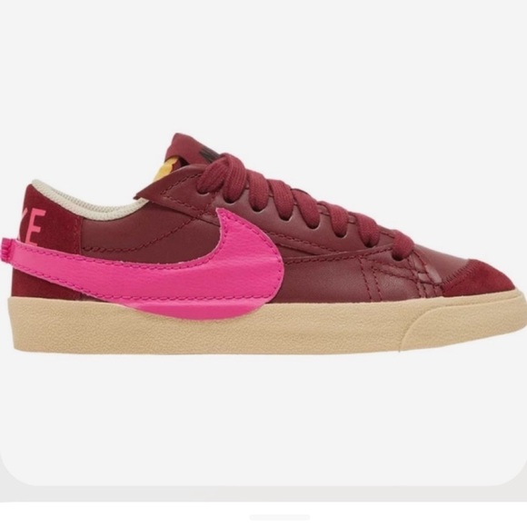Women’s Nike Blazer Low 77 Jumbo - Picture 2 of 9